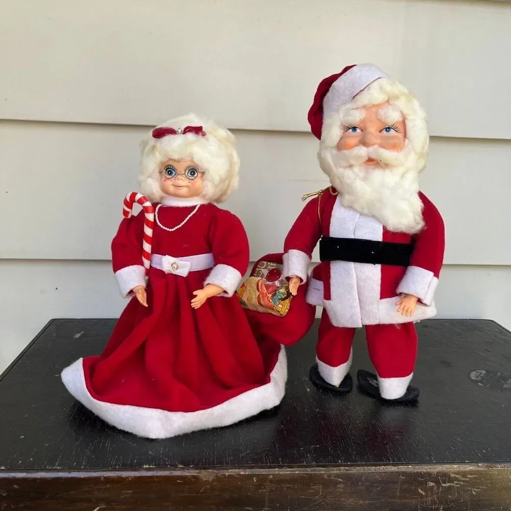 VTG Handmade Santa Mrs Claus Dish Soap Bottle Dolls Christmas Decor Pair